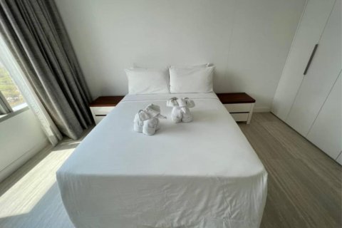คอนโดมิเนียมในปทุมวัน, กรุงเทพฯ, ประเทศไทย, 3 ห้องนอน № 123691 - รูปถ่าย 17