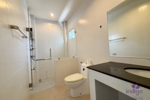 Casa de 3 dormitorios en Saraphi, Tailandia № 125764 - foto 10