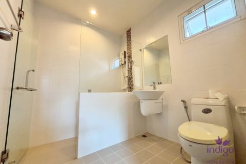 Casa de 3 dormitorios en Saraphi, Tailandia № 125764 - foto 11