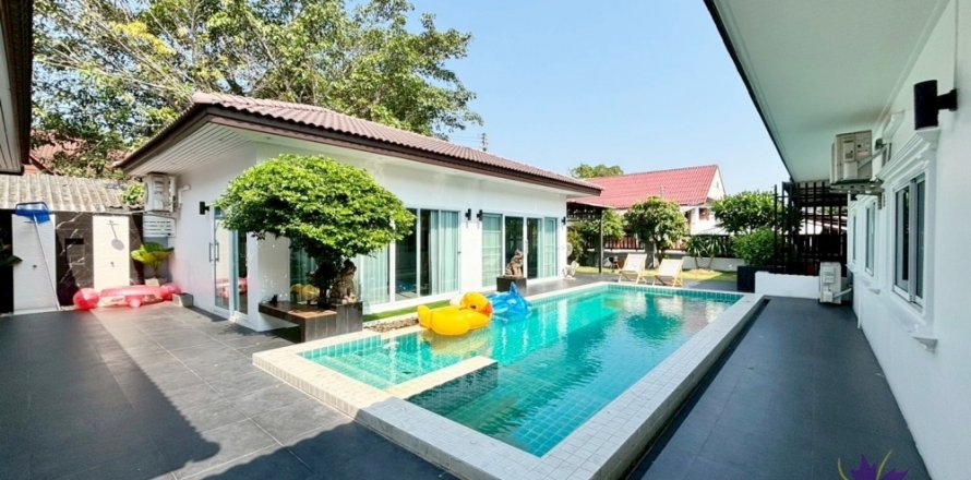 Haus in Saraphi, Thailand 6 Schlafzimmer № 125766