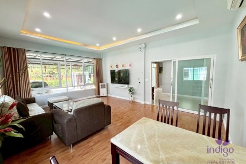Haus in Saraphi, Thailand 6 Schlafzimmer № 125766 - Foto 5