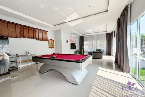 Haus in Saraphi, Thailand 6 Schlafzimmer № 125766 - Foto 9