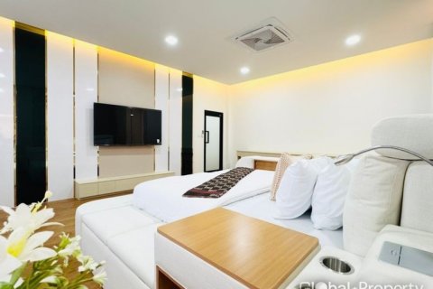 Casa de 3 dormitorios en Pattaya, Tailandia № 125761 - foto 11