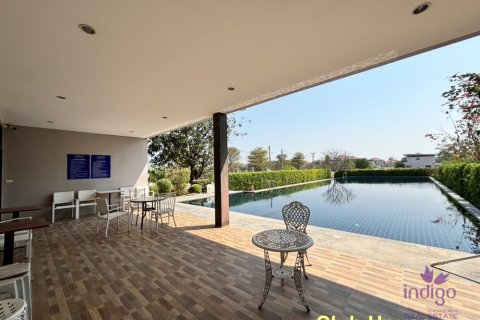 Casa de 6 dormitorios en San Kamphaeng, Tailandia № 125767 - foto 19