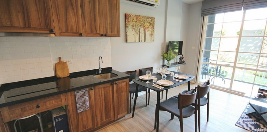 Condominio de 2 dormitorios en Hua Hin, Tailandia № 125449