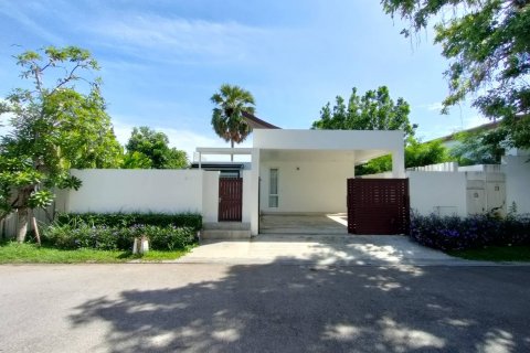 Casa de 3 dormitorios en Hua Hin, Tailandia № 125451 - foto 2