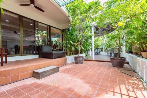 Dúplex de 3 dormitorios en Watthana, Bangkok, Tailandia № 76561 - foto 9