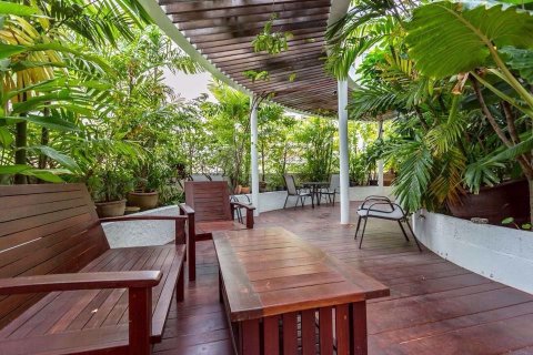 Dúplex de 3 dormitorios en Watthana, Bangkok, Tailandia № 76561 - foto 8