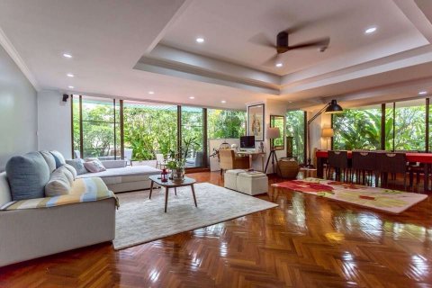 Duplex à Watthana, Bangkok, Thaïlande 3 chambres № 76561