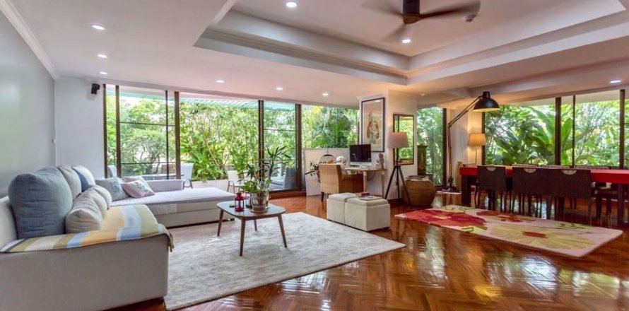 Dúplex de 3 dormitorios en Watthana, Bangkok, Tailandia № 76561