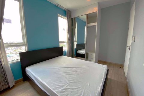 Condominio de 3 dormitorios en Watthana, Bangkok, Tailandia № 76564 - foto 11