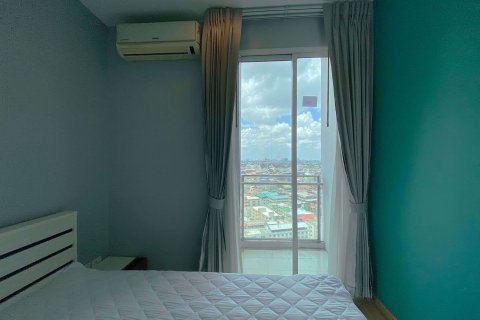 Condominio de 3 dormitorios en Watthana, Bangkok, Tailandia № 76564 - foto 12