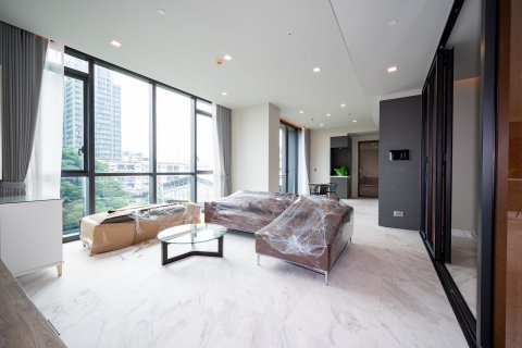 Condo in Bangkok, Thailand, 2 bedrooms  № 115921