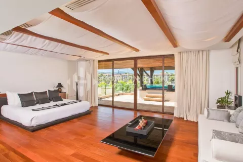 Casa de 5 dormitorios en Phuket, Tailandia № 131178 - foto 8