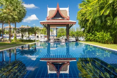 Casa de 5 dormitorios en Phuket, Tailandia № 131178