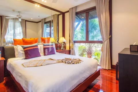 Condominio de 2 dormitorios en Phuket, Tailandia № 131176 - foto 2
