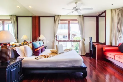 Condominio de 2 dormitorios en Phuket, Tailandia № 131176