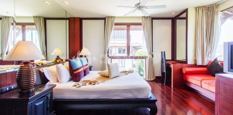 Condominio de 2 dormitorios en Phuket, Tailandia № 131176