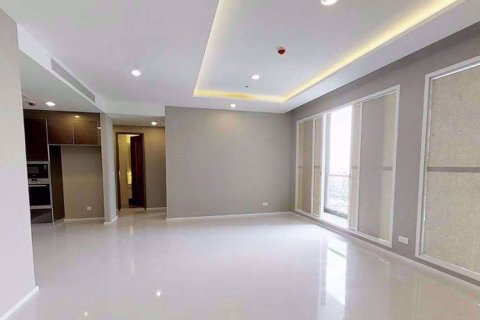 Condominio de 3 dormitorios en Bang Kho Laem, Bangkok, Tailandia № 76685