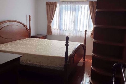 Condo à Watthana, Bangkok, Thaïlande, 3 chambres № 76684 - photo 5