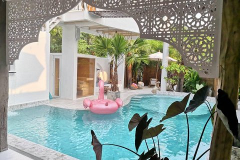 Casa de 7 dormitorios en Bangkok, Tailandia № 81128 - foto 8