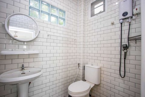 Casa de 5 dormitorios en Chiang Mai, Tailandia № 126299 - foto 3