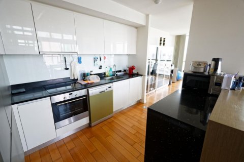 Condominio de 3 dormitorios en Khlong San, Bangkok, Tailandia № 123732 - foto 11