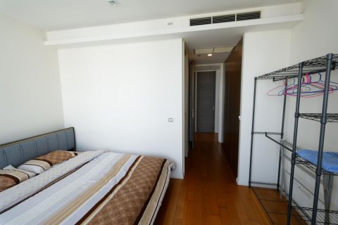 Condominio de 3 dormitorios en Khlong San, Bangkok, Tailandia № 123732 - foto 25