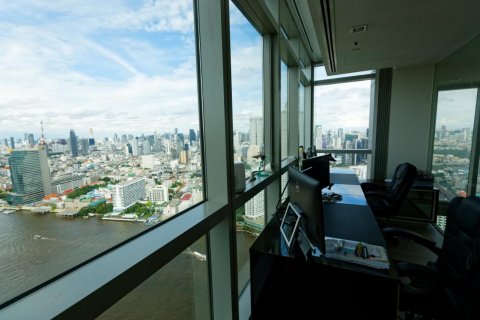 Condominio de 3 dormitorios en Khlong San, Bangkok, Tailandia № 123732 - foto 18
