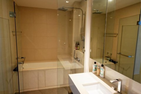 Condominio de 3 dormitorios en Khlong San, Bangkok, Tailandia № 123732 - foto 23
