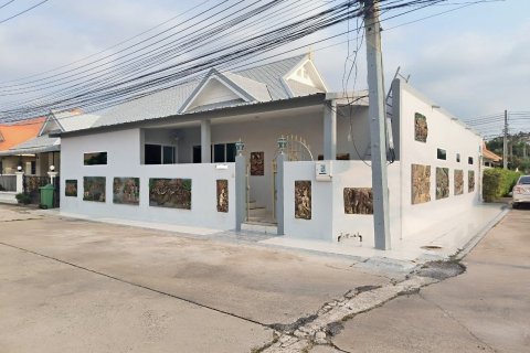 Maison à Pattaya, Thaïlande 4 chambres № 82991