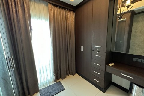 Condominio de 3 dormitorios en Pattaya, Tailandia № 82988 - foto 12