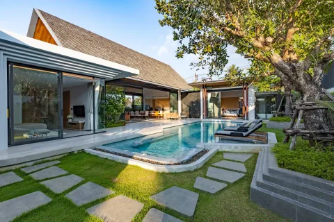 Villa in Phuket, Thailand 4 Schlafzimmer № 107495