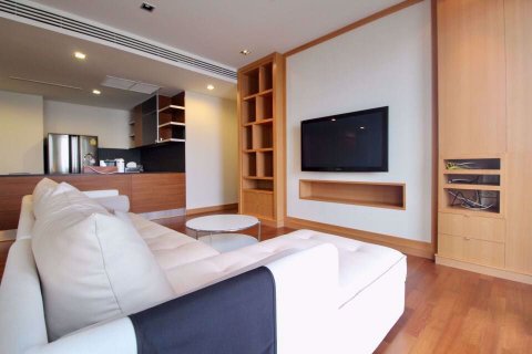 Condominio de 3 dormitorios en Khlong Toei, Bangkok, Tailandia № 76162 - foto 2