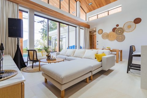 Chalet de 3 dormitorios en Layan Beach, Tailandia № 75771 - foto 14