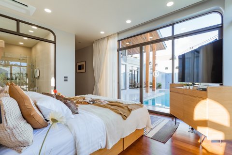 Chalet de 3 dormitorios en Layan Beach, Tailandia № 75771 - foto 9