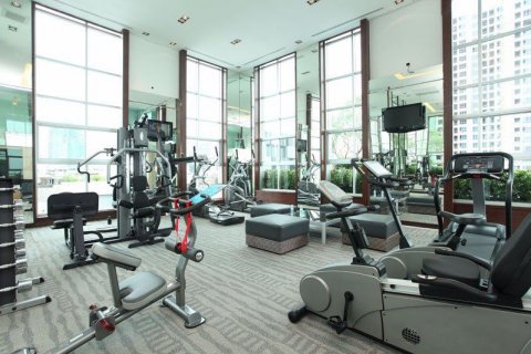 Condominio de 2 dormitorios en Watthana, Bangkok, Tailandia № 105124 - foto 9