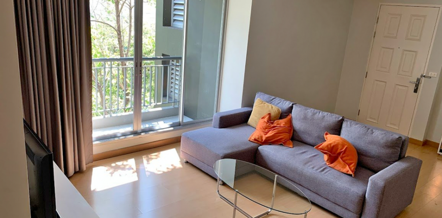 Condominio de 2 dormitorios en Watthana, Bangkok, Tailandia № 105124
