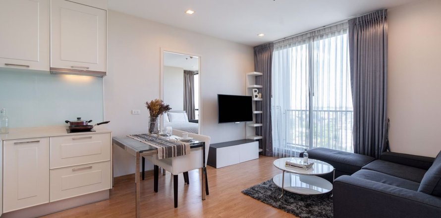 Condominio de 2 dormitorios en Watthana, Bangkok, Tailandia № 105123