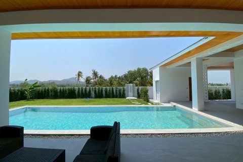 Casa de 4 dormitorios en Hua Hin, Tailandia № 125097 - foto 6