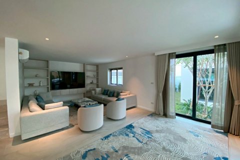 Casa de 4 dormitorios en Hua Hin, Tailandia № 125095 - foto 10