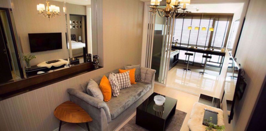 Condo à Bangkok, Thaïlande, 1 chambre à Rhythm Sukhumvit 44/1  № 78376