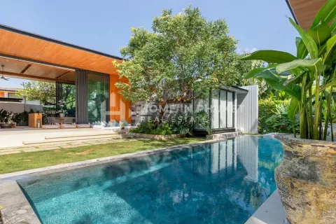 บ้านในภูเก็ต, ประเทศไทย 4 ห้องนอน № 130844