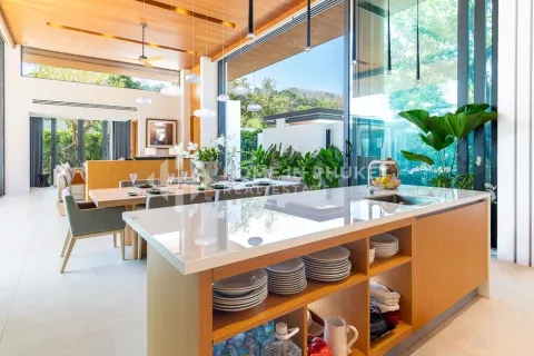 Casa de 4 dormitorios en Phuket, Tailandia № 130844 - foto 8