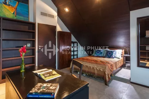 Casa de 5 dormitorios en Bang Tao, Tailandia № 130846 - foto 13