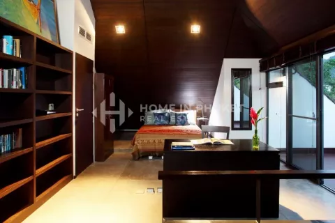 Casa de 5 dormitorios en Bang Tao, Tailandia № 130846 - foto 14