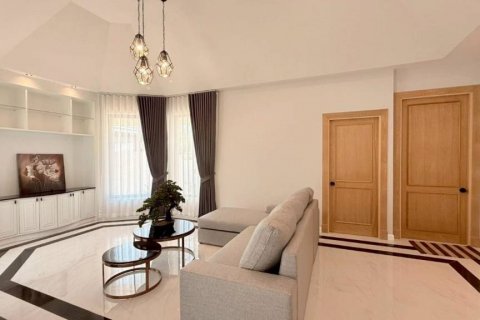 Casa de 3 dormitorios en Pattaya, Tailandia № 132623 - foto 4