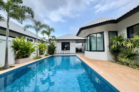 Maison à Pattaya, Thaïlande 4 chambres № 132624