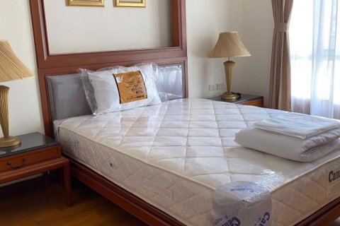 Condominio de 2 dormitorios en Watthana, Bangkok, Tailandia № 83898 - foto 3