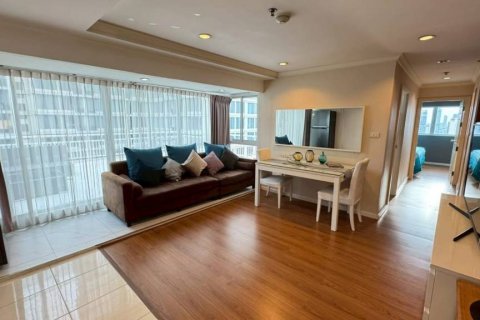 Penthouse in Bangkok, Thailand 2 Schlafzimmer № 126710 - Foto 4